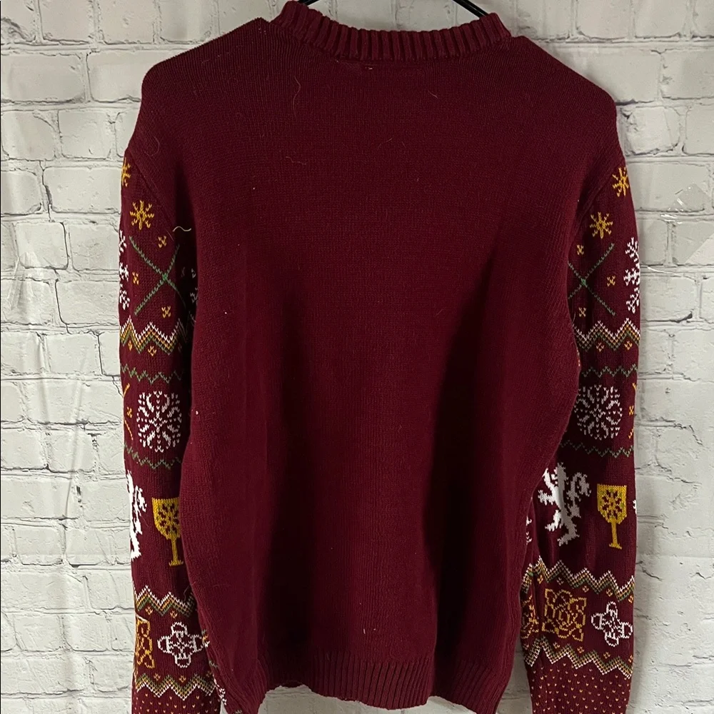 GAME OF THRONES Men's Medium Burgundy Sweater with Lion Design. UGLY SWEATER